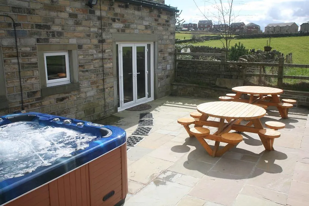 בית הארחה הודרספילד 	Marsh Royd Barn