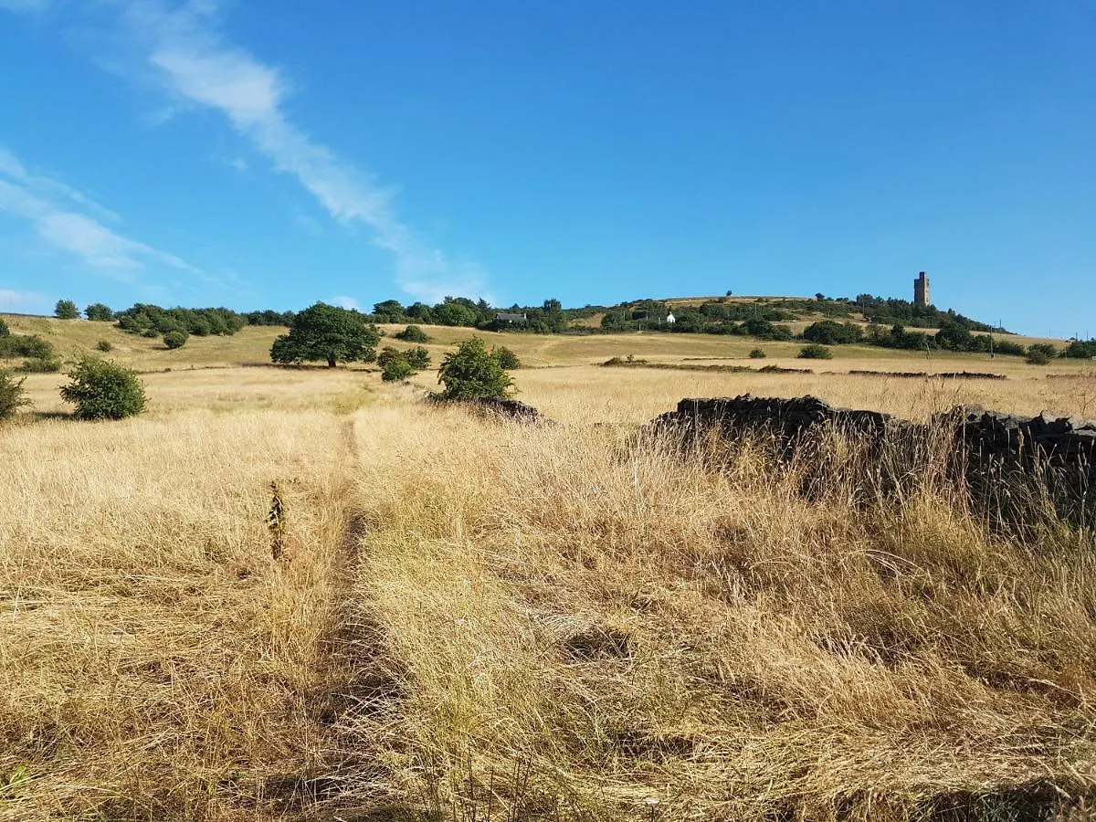בית הארחה הודרספילד 	Marsh Royd Barn